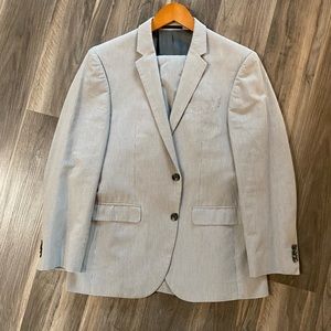Mens Kenneth Cole suit